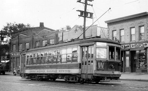 usr_m_nyc-tars_1216_243rdst+whiteplainsrd_billarm+bv_tars057.jpg