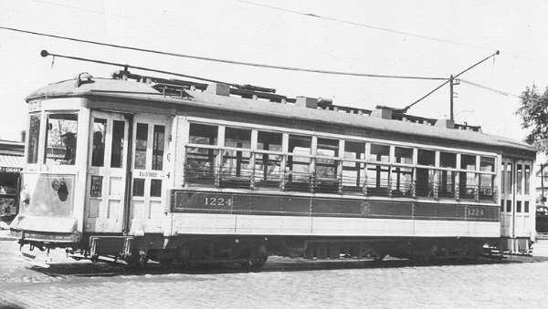 usr_m_nyc-tars_1224_242ndst+whiteplains_karlgroh+bv_tars152.jpg