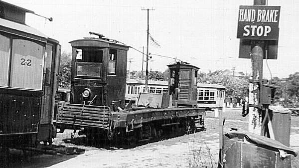 usr_m_nyc-tars_work'flatcar17_mtvernon-gardenyard_1947_sidsell+jwthomas_tarst088.jpg