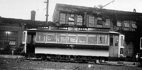 usr_m_nyc-tars_work'paycar1_mtvernon-gardenyard_sidsell+jwthomas_tarst100.jpg