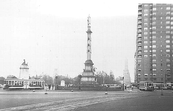 usr_m_nyc-tars_xxxx_columbuscircle_bmolnar+jwthomas_tarst074.jpg