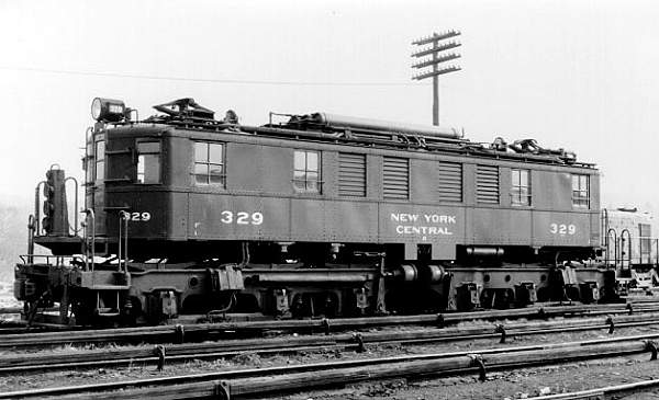 usr_m_nycrr_loco0329_nyc20.jpg