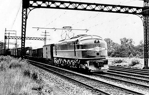 usr_m_nynhh_ef3_bv_nh078.jpg