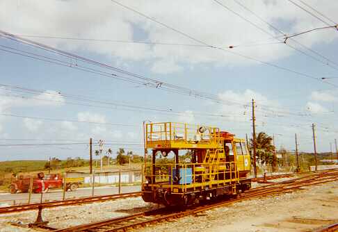 cocu_m_cuba_hershey_linecar070_20010200_bv_hersh24.jpg