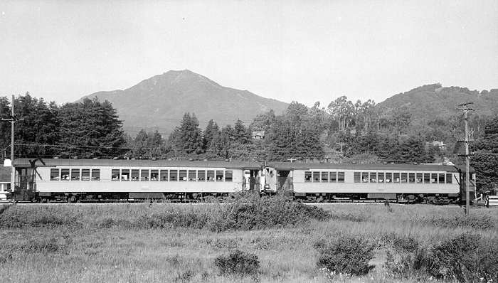 usr_m_stca_nwp_xxx_baltimorepark_19400413_wwhit_nwp04.jpg
