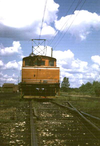 usr_m_stin_ind_mtbr_04_endview_196708_kh_mtbr04.jpg