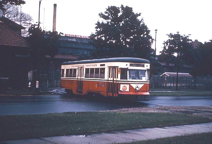 usr_m_stin_indianapolis_indrwys_mu1_101_ss_indy32.jpg