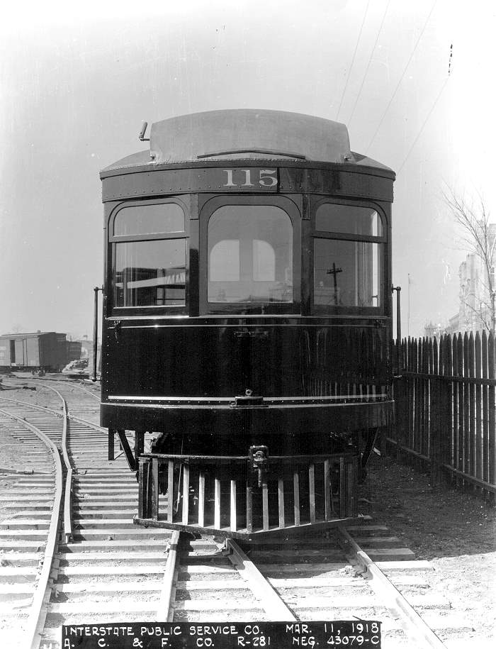 usr_m_stin_interstate_115_buildersphotofront_19180311_bv_ips07.jpg