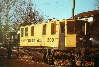 usr_m_stin_interstate_hometrans_200_sweeper_bv_newalb03.jpg