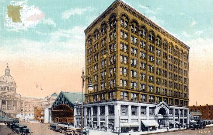 usr_m_stin_misc_indianapolis_tractionterminal_19230813_ss_itt06.jpg