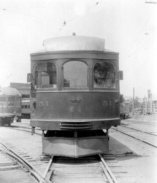 usr_m_stin_thie_int_051_frontview_bv_thie35.jpg