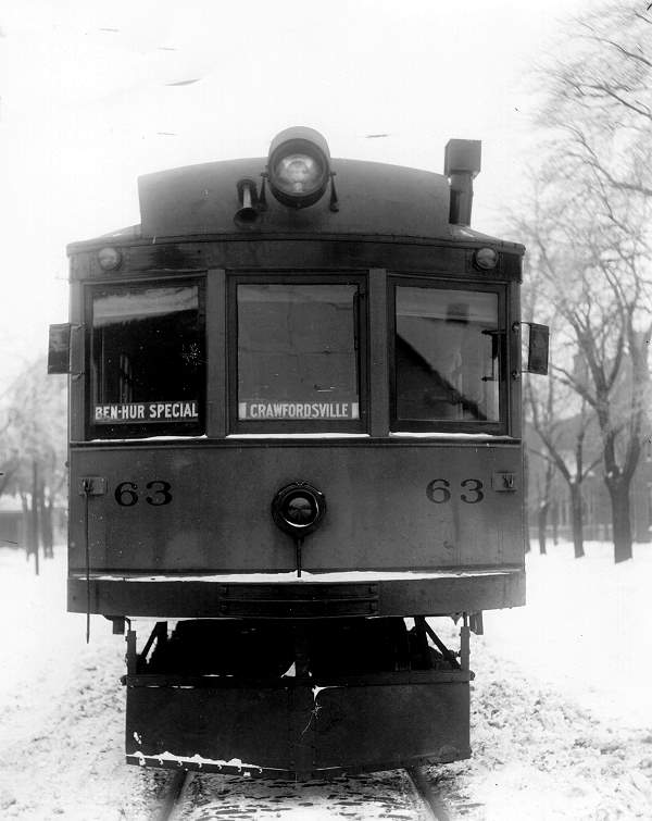 usr_m_stin_thie_int_063_frontview_bv_thie34.jpg