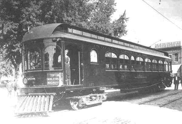 usr_m_stin_untrac_277_lesha_ind05.jpg