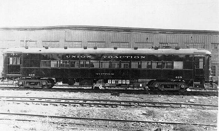 usr_m_stin_untrac_428_bv_utc13.jpg