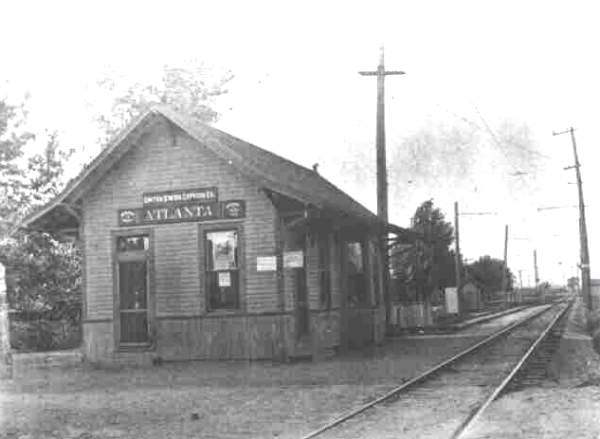 usr_m_stin_untrac_misc_atlantastation_lesha_ind12.jpg