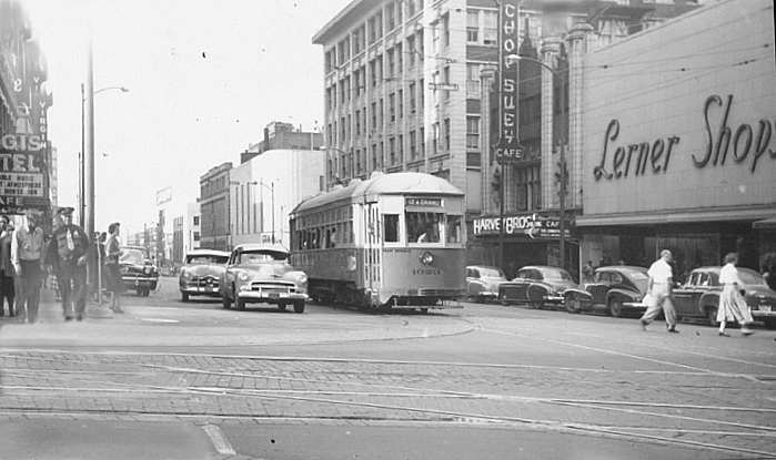 usr_m_oma_1023_16th+harvey_garcol_ocb32.jpg
