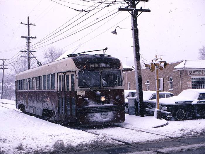 usr_m_phl+pst_02_woodlandave_19720219_ss_ss002.jpg