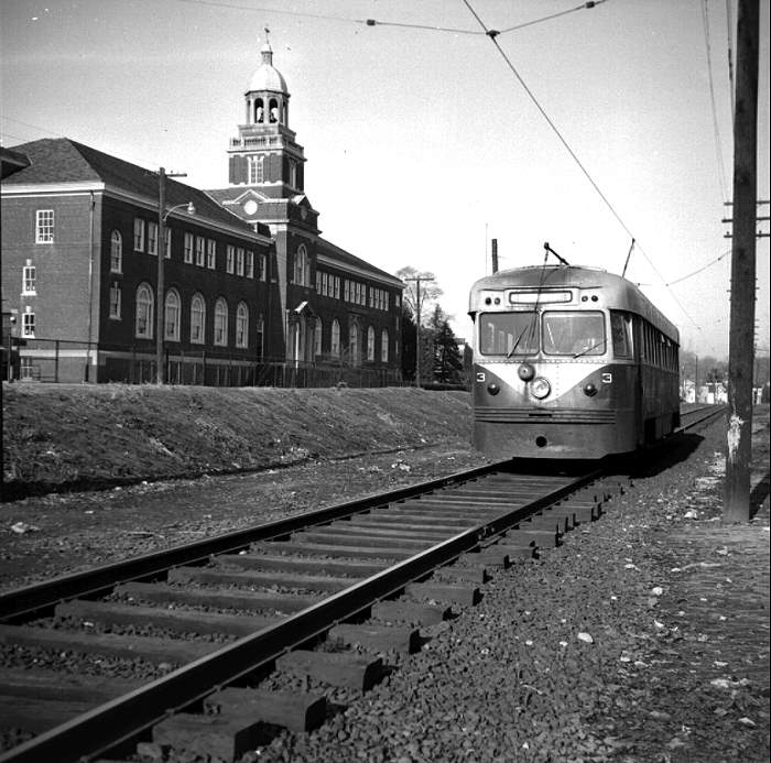 usr_m_phl+pst_03_bartramave_rb+ehav_ehps319.jpg