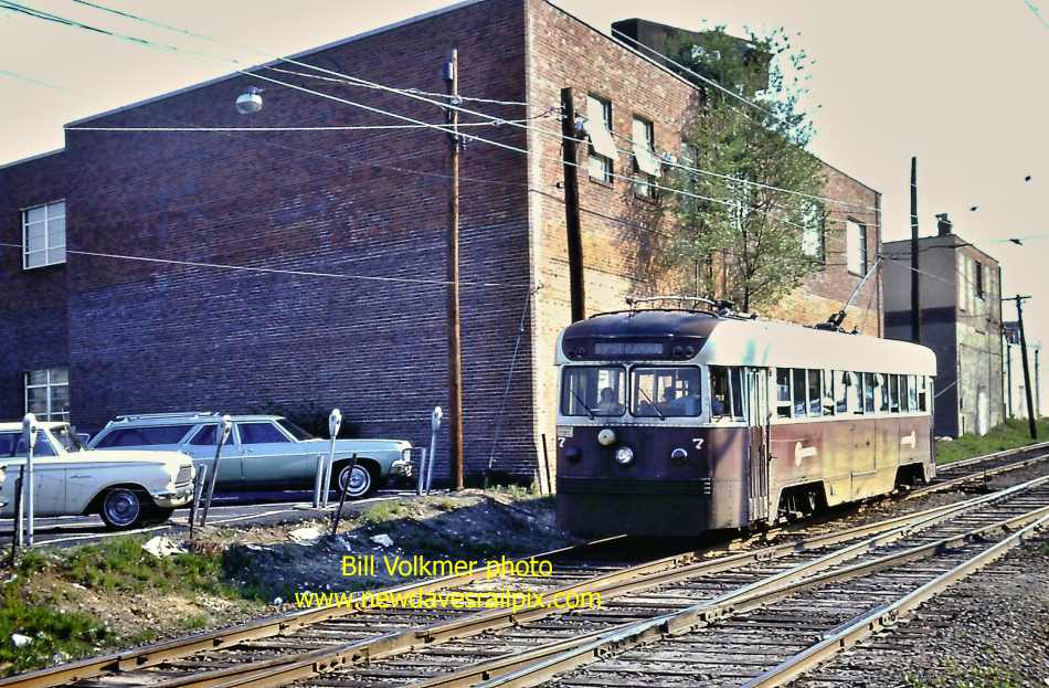 usr_m_phl+pst_07_chestnut+fairfield+betw_19700505_bv_pw215.jpg