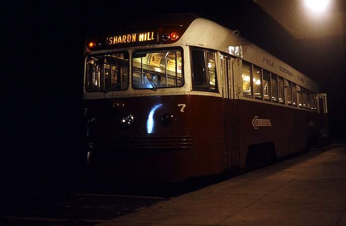 usr_m_phl+pst_07_sharonhill_196610_ss_ss007.jpg