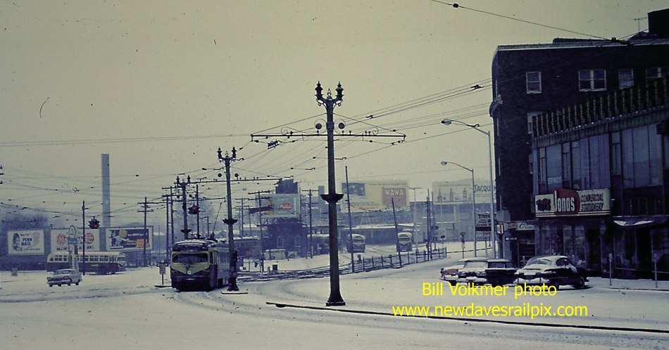 usr_m_phl+pst_15_terminalsquare+ob_19600214_bv_pw275.jpg