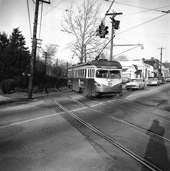 usr_m_phl+pst_18_garrettrd_195809_ehav_ehps213.jpg