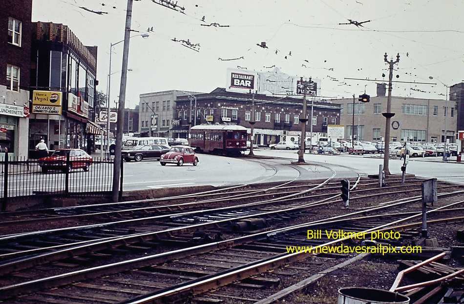 usr_m_phl+pst_73_terminalsquare+ib_19720625_bv_pw402.jpg