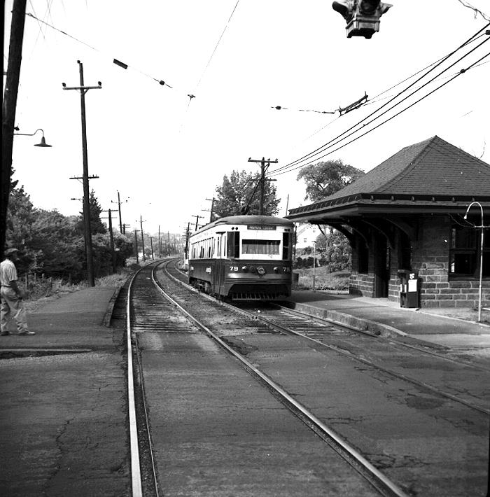 usr_m_phl+pst_79_scenicrdstation_rb+ehav_ehps094.jpg