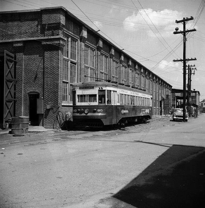 usr_m_phl+pst_80_llanerchcarbarn_rb+ehav_ehps103.jpg