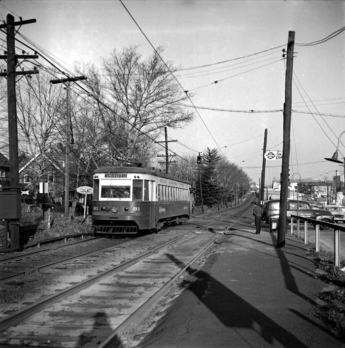 usr_m_phl+pst_81_hilltoprdstation_195812_ehav_ehps189.jpg