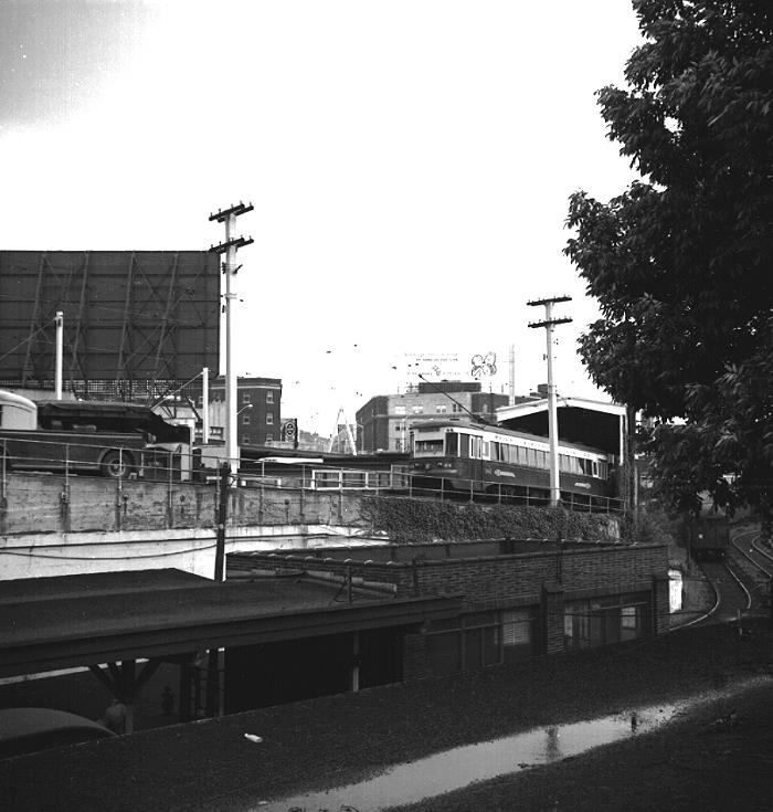 usr_m_phl+pst_84_entering+69thst_rb+ehav_ehps115.jpg