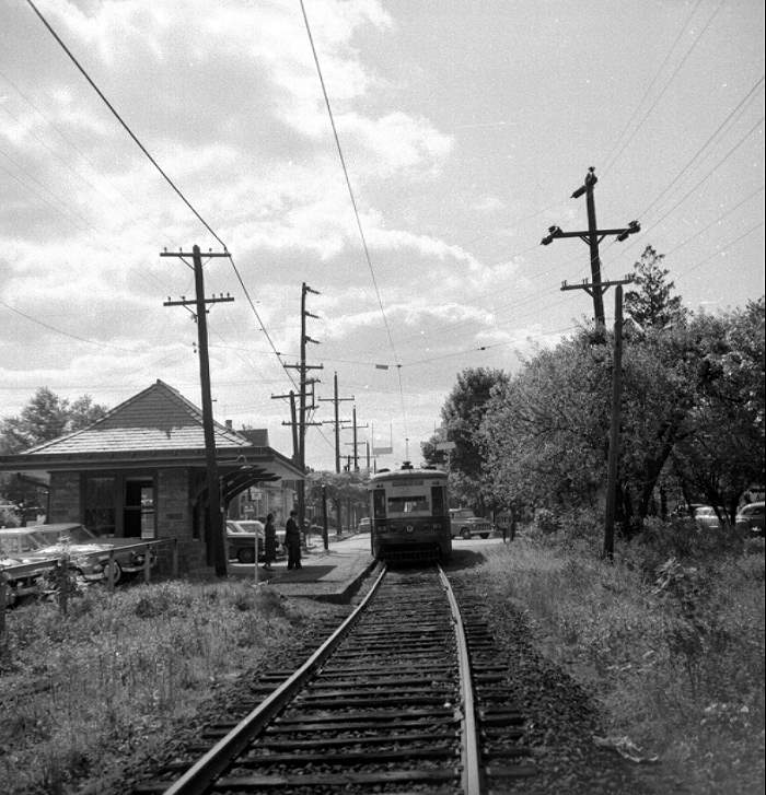 usr_m_phl+pst_xm_bowlinggreenstation_jl+ehav_ehps294.jpg