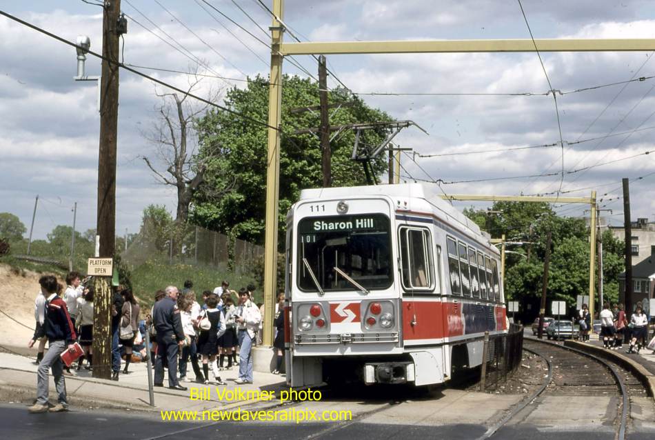 usr_m_phl+septa-trolley_111_lansdownestation+ob_19830511_bv_pw413.jpg