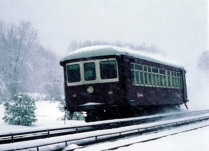 usr_m_phl+pw_168_ardmoreave_ss_pw216.jpg