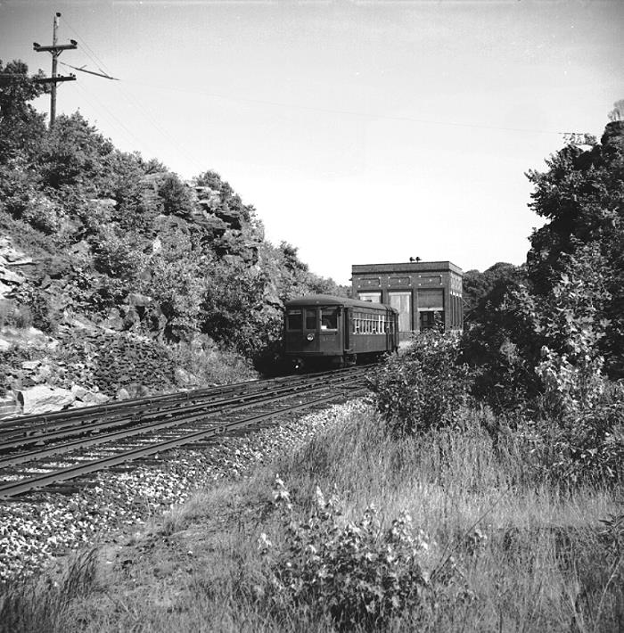 usr_m_phl+pw_1xx_beechwood-brookline_ehav_ehpw025.jpg