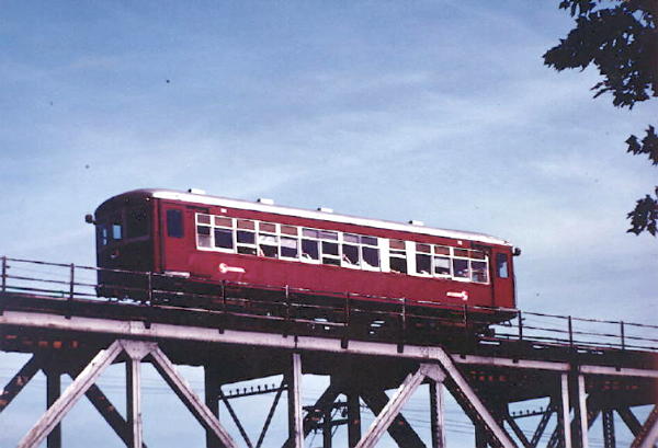 usr_m_phl+pw_1xx_bridgeportviaduct_1974-1975_fs_pw163.jpg