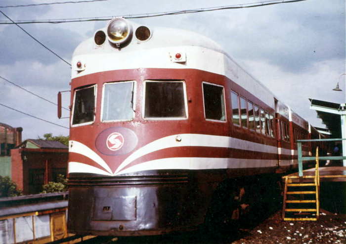 usr_m_phl+pw_libertyliner_69thst_1970_fh+fs_pw200.jpg