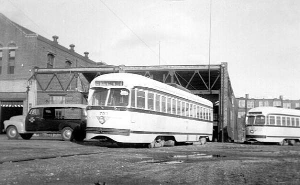 usr_m_phl_2267_arrivingkensington_1955_bv_bvph189.jpg