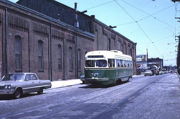 usr_m_phl_2600_richmond+allegheny_19700620_jt+denlins_phil042.jpg