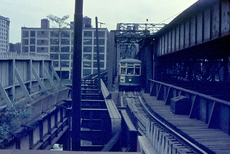 usr_m_phl_8115_schuylkillriverbridge_19550909_phil177.jpg