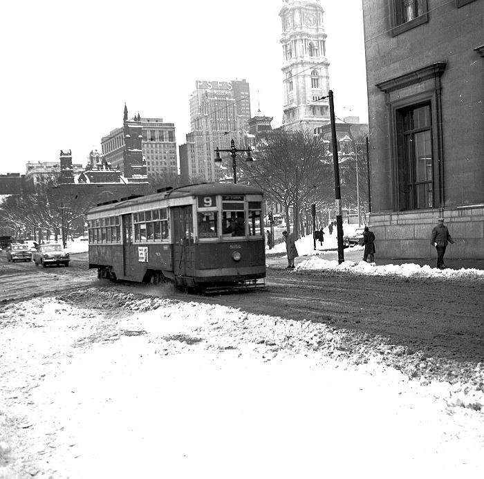 usr_m_phl_8156_arch+16th_195601_edhave+jimboyl_ehp009.jpg