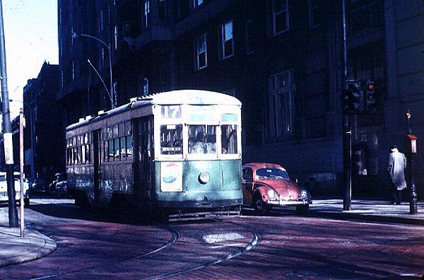 usr_m_phl_8352_19th+walnut_jt_phil017.jpg