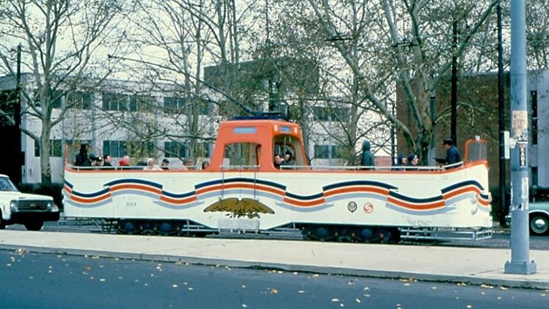 usr_m_phl_boatcar_oldyork+tabor_19761107_phil215.jpg