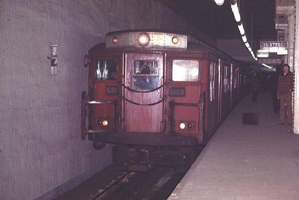 usr_m_phl_broadst_153_cityhall_19700301_jt_phil075.jpg