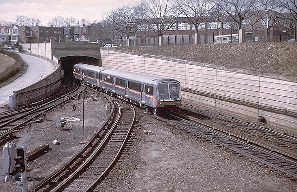 usr_m_phl_broadst_soac_fernrock_jt_phil148.jpg