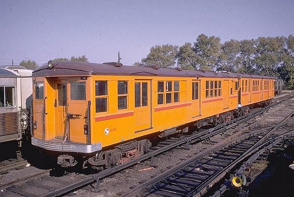 usr_m_phl_market+el_work'r2_69thst_jt_phil147.jpg