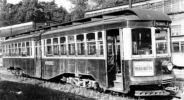 usr_m_pit_conv_3701_southhillscarhouse_1940s_evdbv.jpg