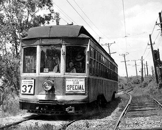 usr_m_pit_conv_3712_brooksidesiding_19500601_bobbrownbv.jpg