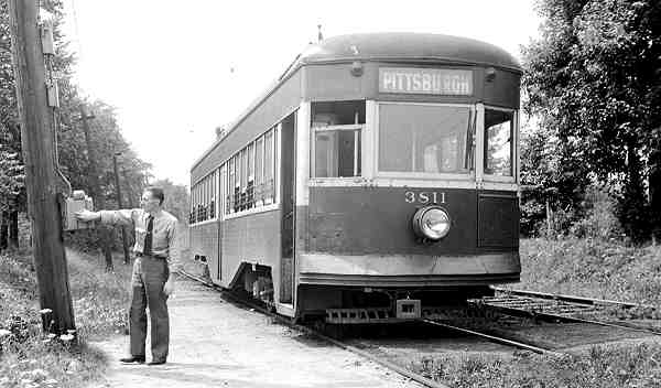 usr_m_pit_conv_3811_charleroiinterurban_1940s_01_billvig.jpg