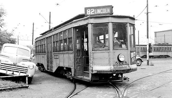 usr_m_pit_conv_5228_highlandparkcarhouse_19460803_billvig.jpg